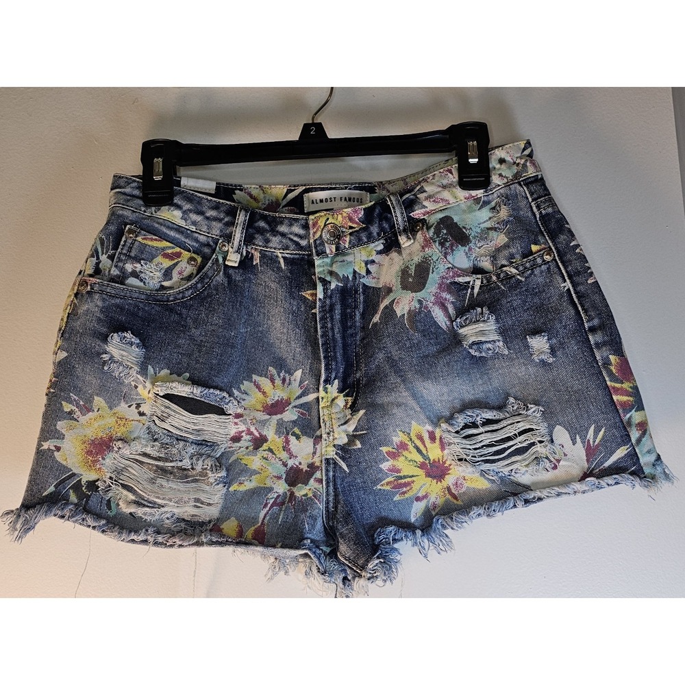 Almost Famous Floral Print Distressed Jean‎ Shorts  Blue Cotton Size 9